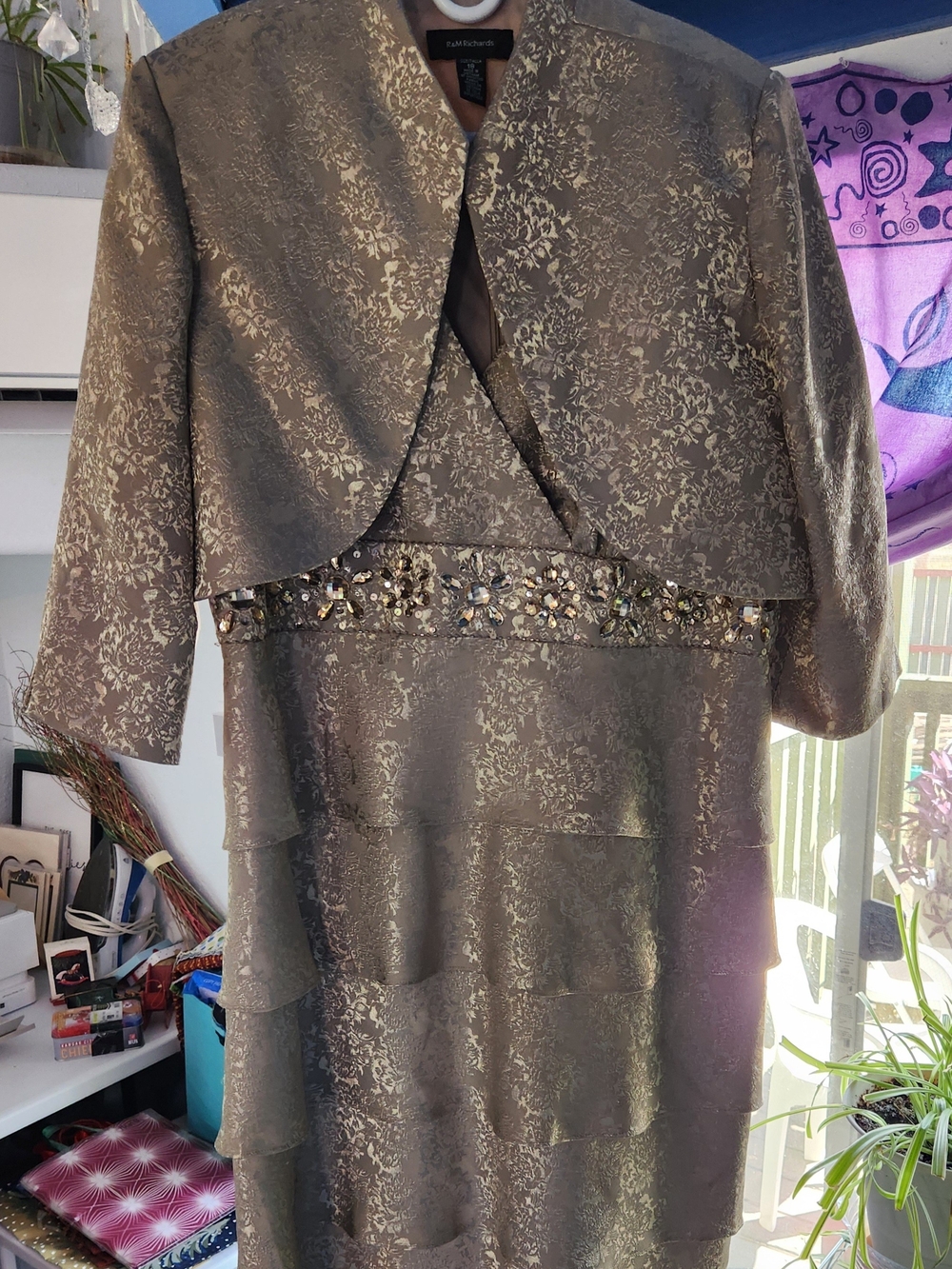 R&M Richards Gold Metallic Brocade Two-Piece Evening Dress with Jacket Size 18